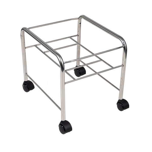 Straight pedicure tray with chrome wheels