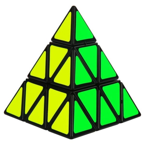 Puzzle game PYRAMINX puzzle cube 9.7cm