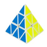 Puzzle game PYRAMINX puzzle cube 9.7cm