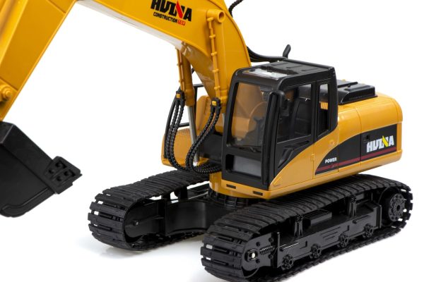 H-Toys 1550 tracked RC excavator 15CH