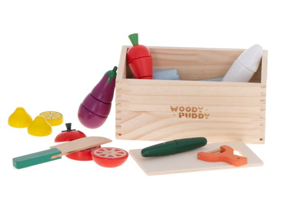 Wooden vegetables to cut with a magnet in a box+accessories