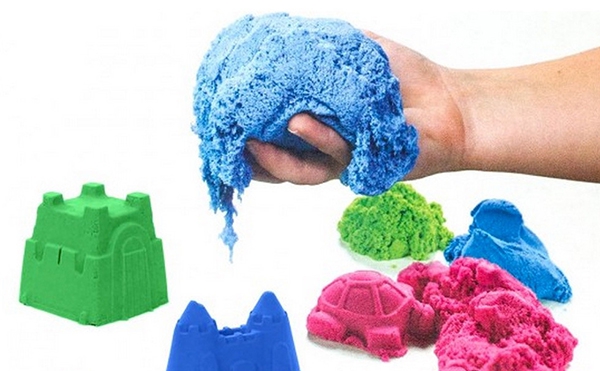 Kinetic sand 1kg in a pouch pink