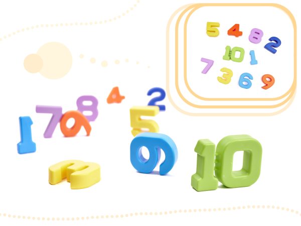 Educational weighing scales learning to count piggy large