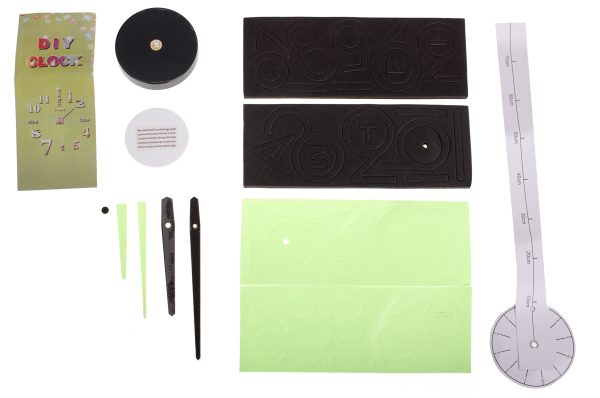 Fluorescent wall clock 50-60cm 12 digits