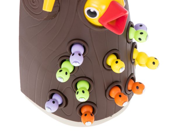 Magnetic game feed the bird catch the worm