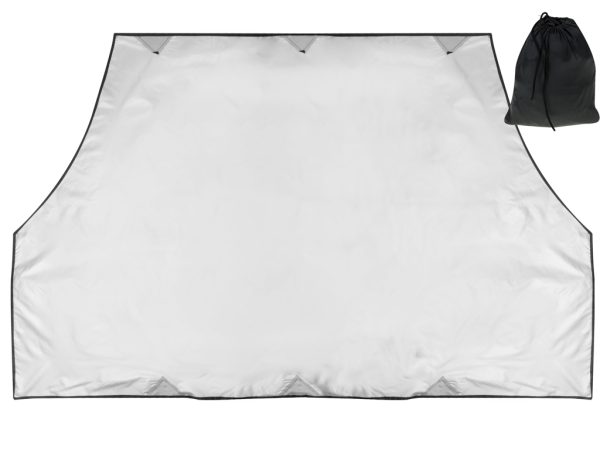 Magnetic windscreen curtain sunshade