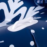 Snowflake inflatable snow wheel