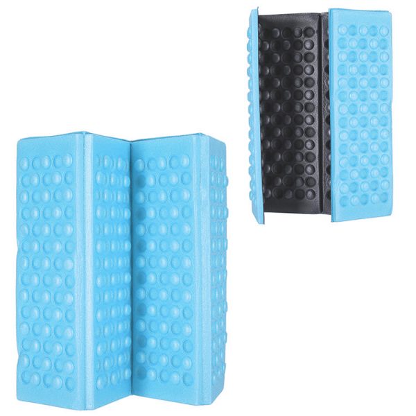Folding foam mat for tourist seating blue