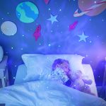 Star projector night light cosmonaut