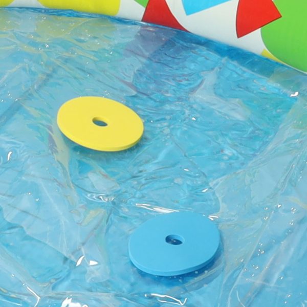 Inflatable kids pool play mat