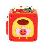 Sensory educational cube 6in1