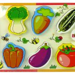 Wooden Vegetable Chopping Set 6 Pieces Tomato Peppers Cucumber