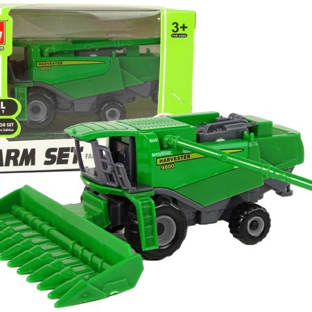 Small Green Harvester Agricultural Vehicle