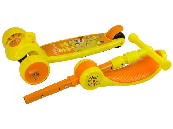 Three-wheeled Balancing Scooter Saddle Yellow Music Diodes Squirrel