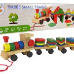 Wooden Train Locomotive. 2 Detachable Wagons
