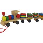 Wooden Train Locomotive. 2 Detachable Wagons