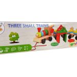 Wooden Train Locomotive. 2 Detachable Wagons